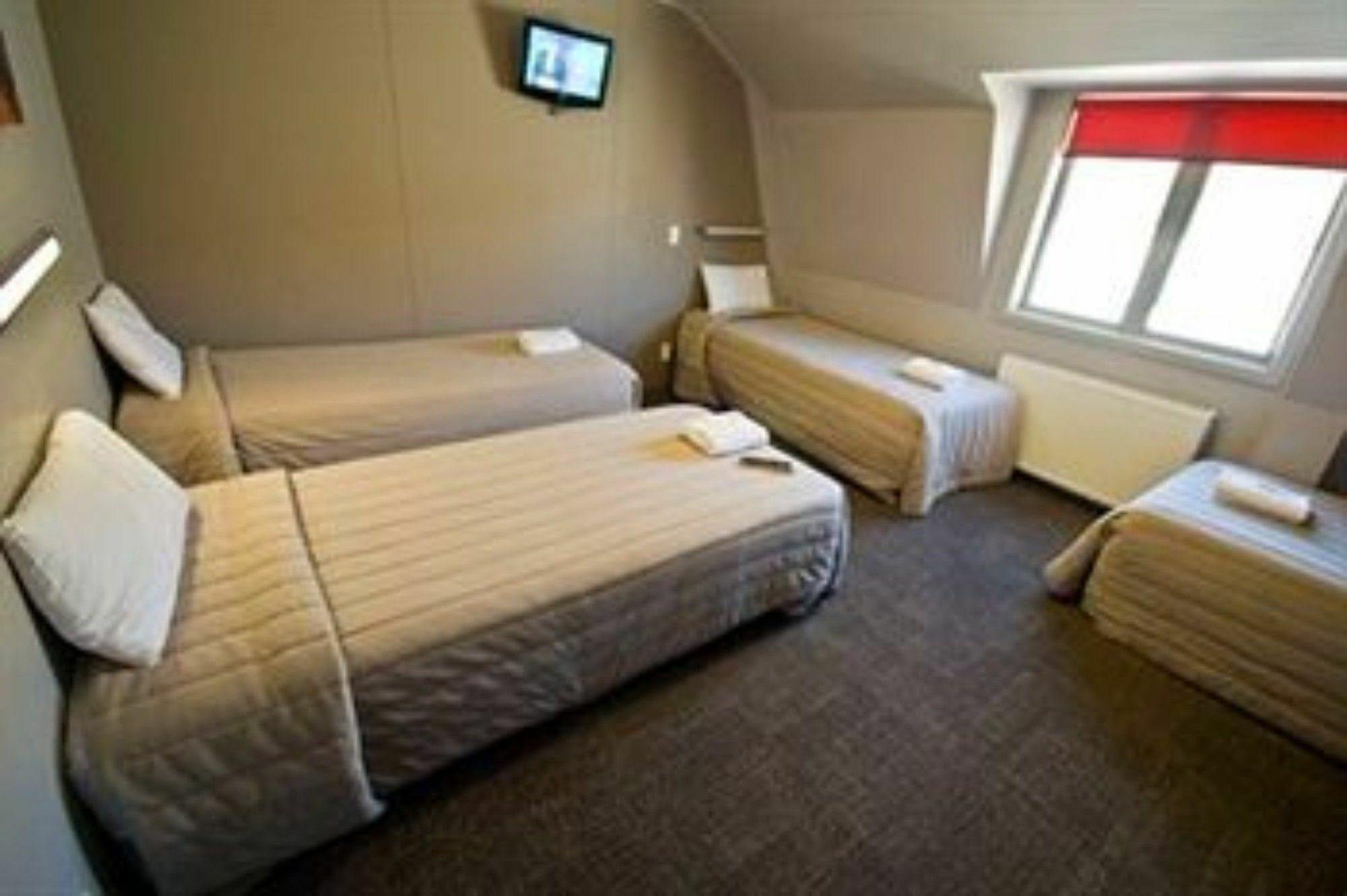 Base Wanaka Hostel Luaran gambar